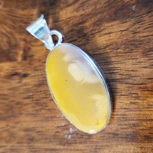 Mookaite Pendant.